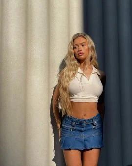 Lucy город Камень-на-Оби