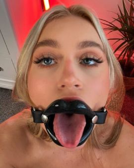 Девочка г. Новокузнецка