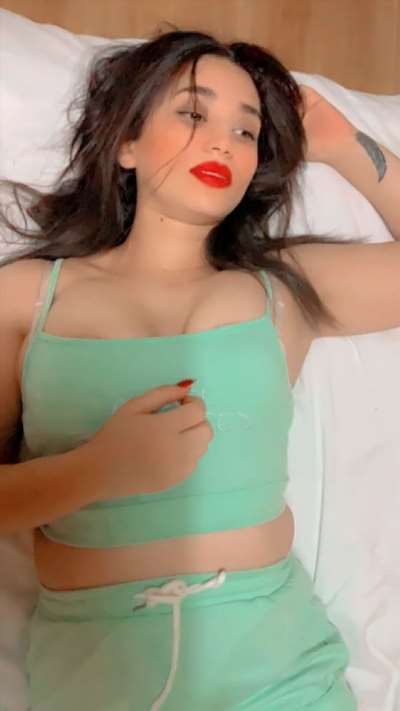 Lydia город Волхов