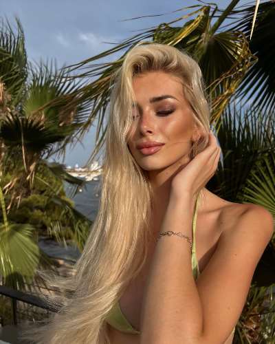 Девочка города Нюрбы