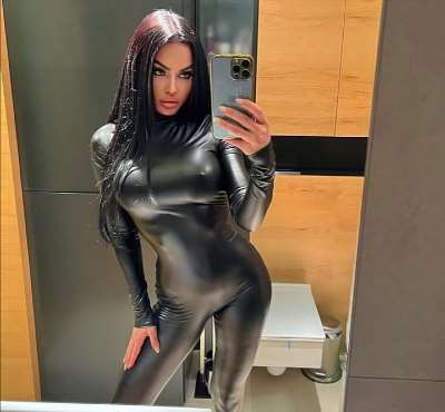 Kaylee город Майский